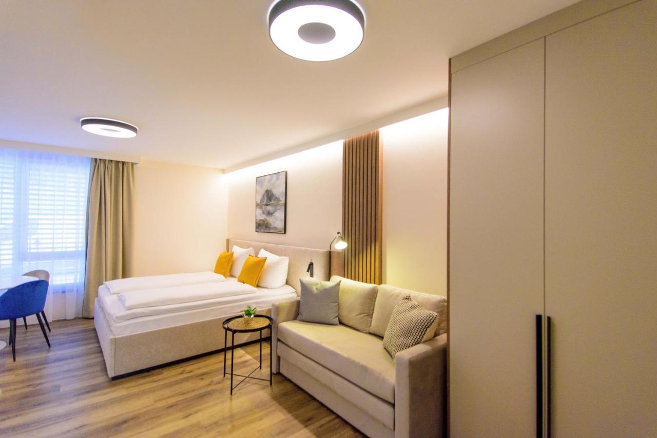 Hotel Twentyfour Living Бад-Урах Экстерьер фото